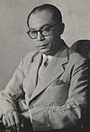 https://upload.wikimedia.org/wikipedia/commons/thumb/f/ff/Mohammad_Hatta_1950.jpg/100px-Mohammad_Hatta_1950.jpg
